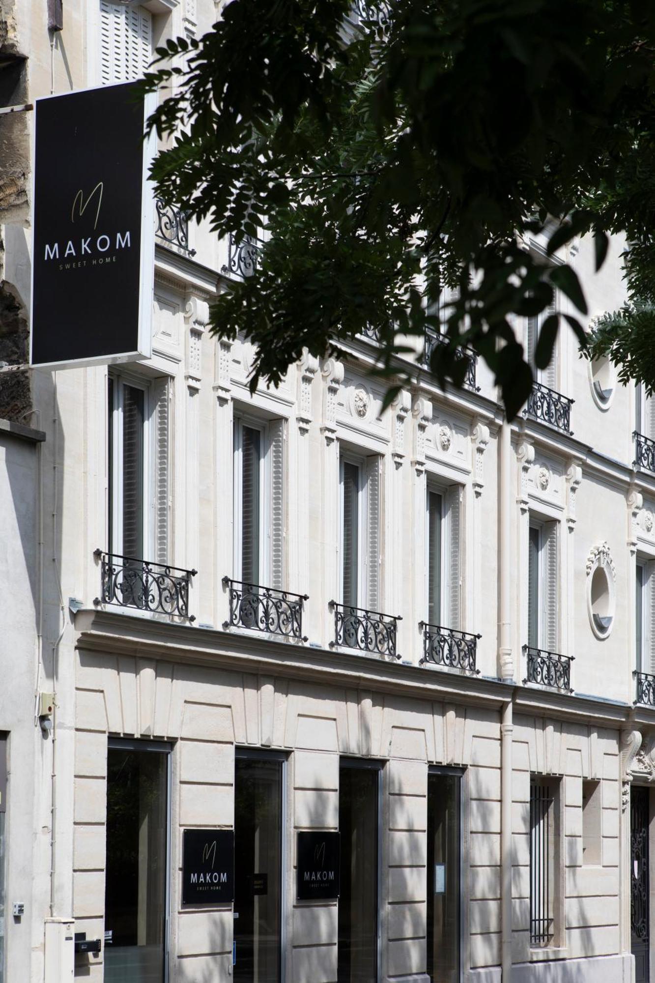 Makom Pereire París Exterior foto